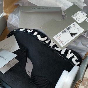 Black graffiti balenciaga runner shoes unisex